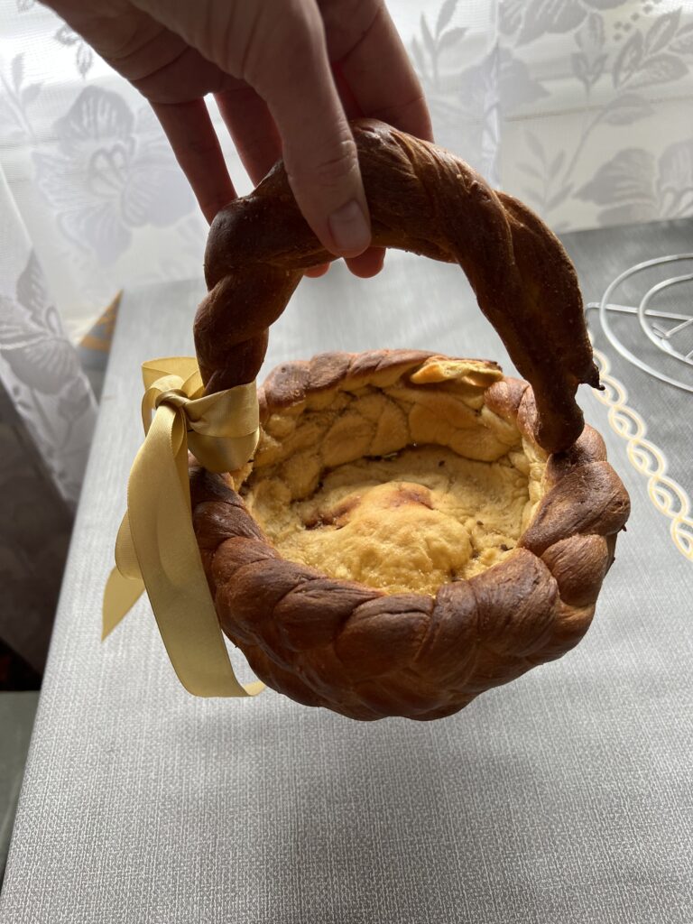 Koszyczek wielkanocny, keto, ręcznie robiony