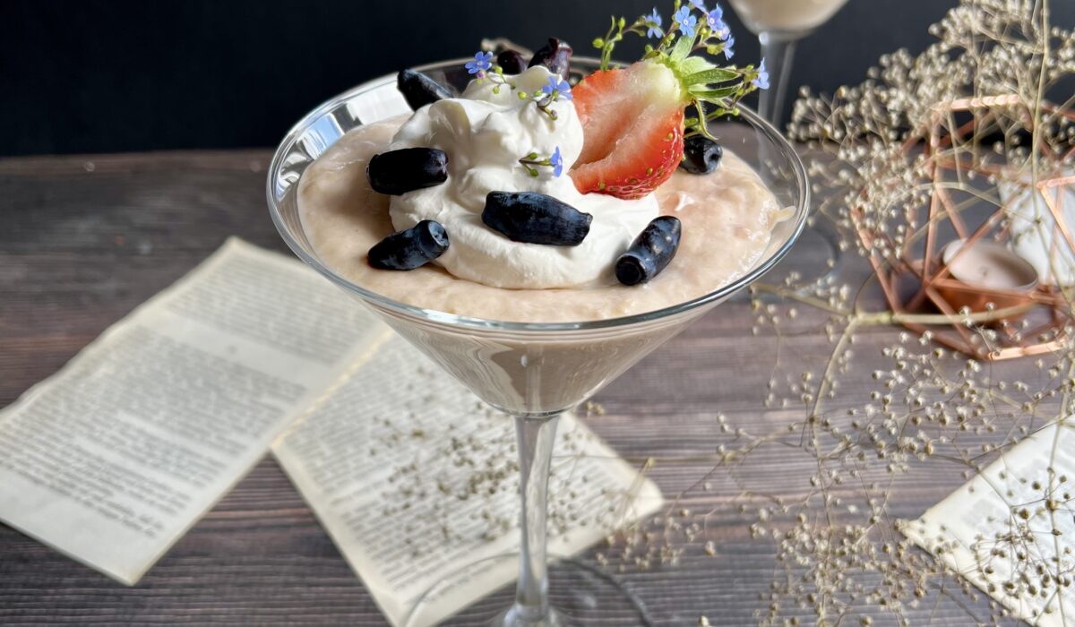 Domowy budyń rabarbarowy, keto, bez cukru, bez sztucznych aromatów