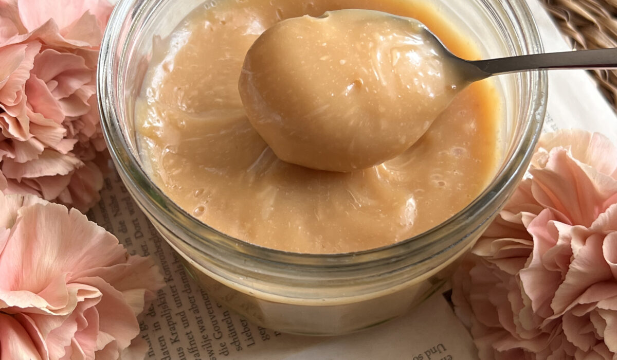 Keto kajmak - aksamitna i aromatyczna masa krówkowa