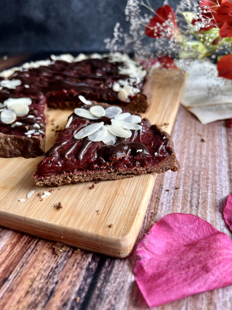 Read more about the article Keto mazurek Śliwka w czekoladzie