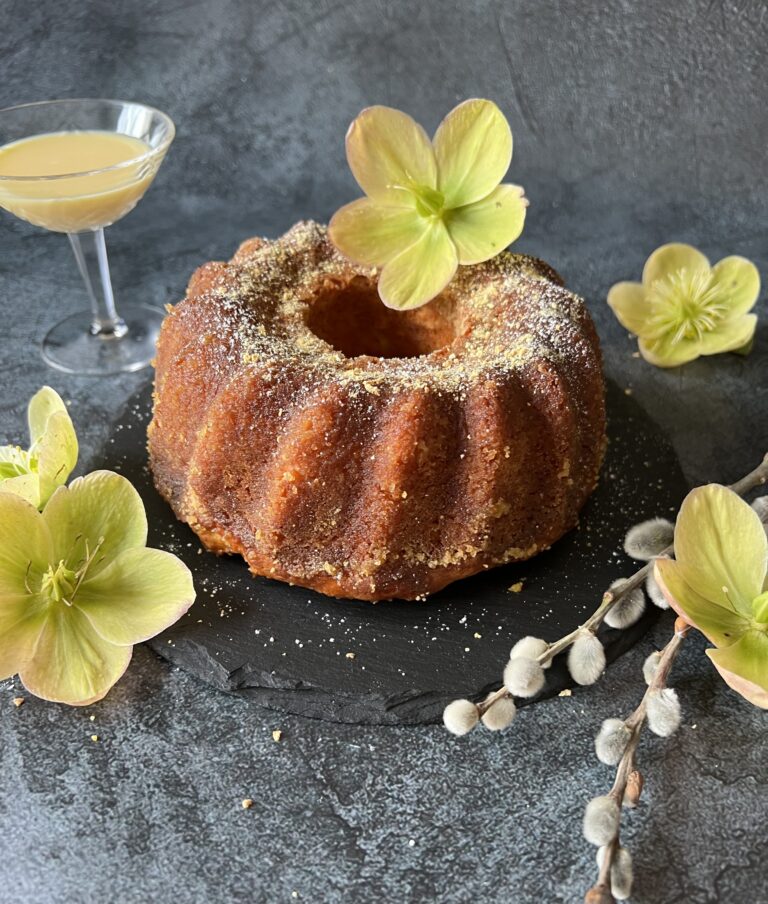 Read more about the article Keto babka wielkanocna ” Rum Baba”