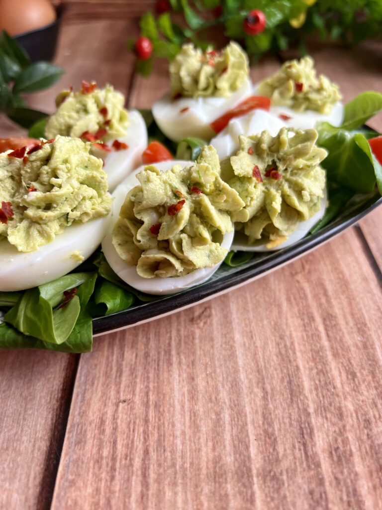 Jajka faszerowane pesto szczypiorkowym