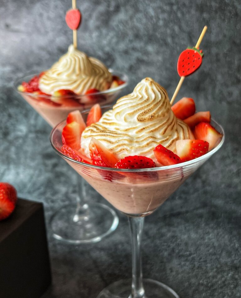 Read more about the article Domowy budyń truskawkowy bez dodatku cukru