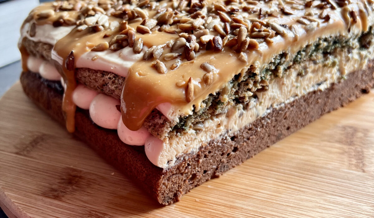 Keto ciasto słonecznikowiec - bez cukru i bez glutenu