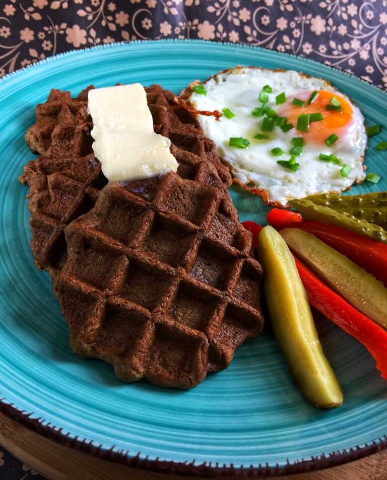 Read more about the article Keto gofry z wątróbki – tylko dwa składniki