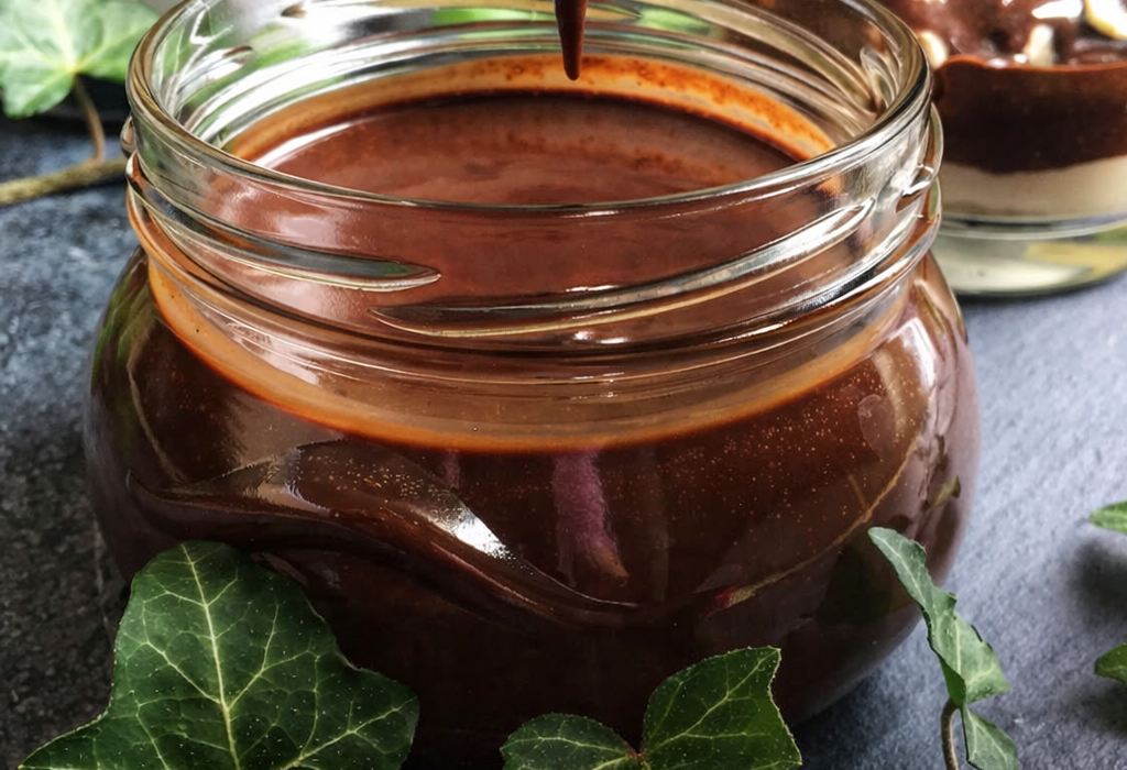 Keto Nutella - pyszny krem czekoladowo orzechowy bez cukru i bez laktozy