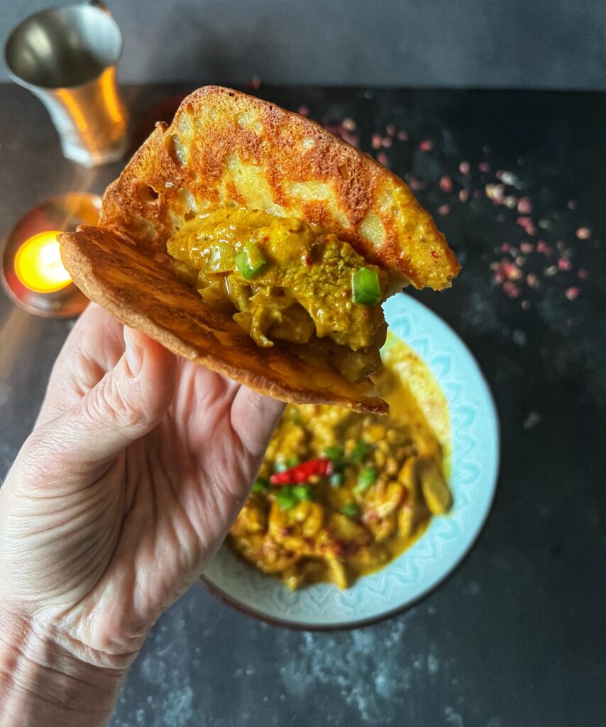 Keto naan - indyjskie chlebki bez glutenu i bez białej mąki