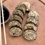 Keto Sushi z omletem i łososiem