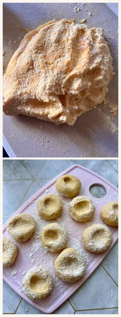 Keto kluseczki z dyni z parmezanem i serkiem kremowym - miękkie, delikatne, mięciutkie