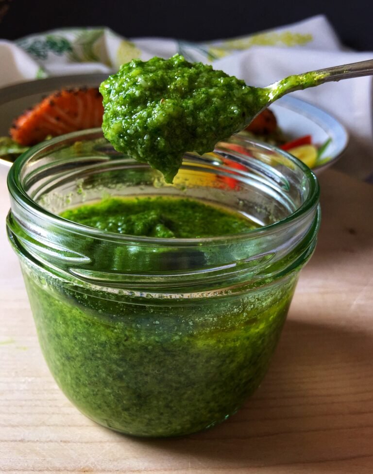 Read more about the article Pesto z rukoli z orzechami makadamia