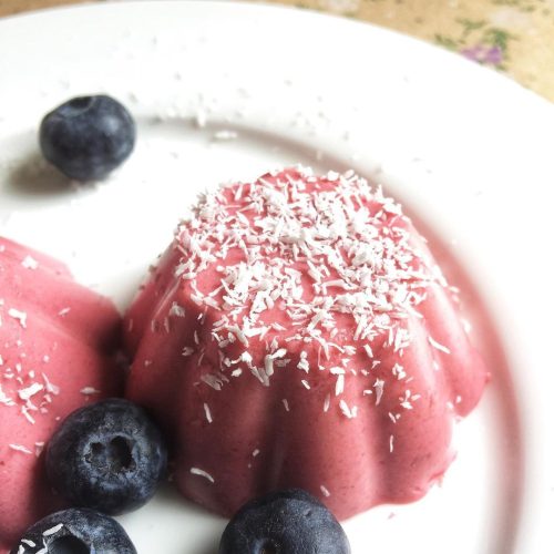 Malinowa panna cotta