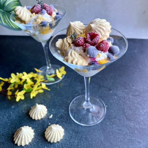 Keto deser Eton Mess - pyszny bałagan bez cukru