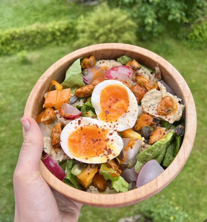 Keto sałatka Posejdona - pyszny i zdrowy posiłek do przygotowania w 15 min