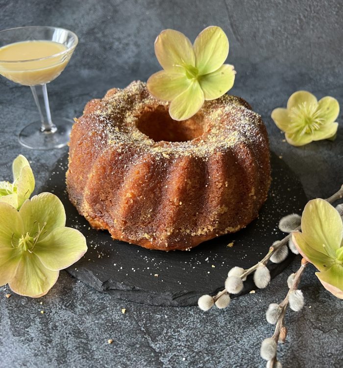 Keto babka wielkanocna "Rum Baba"