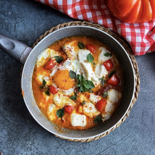 szakszuka, shakshuka, mozzarella, pomidory, jajka, śniadanie, keto, przepisy