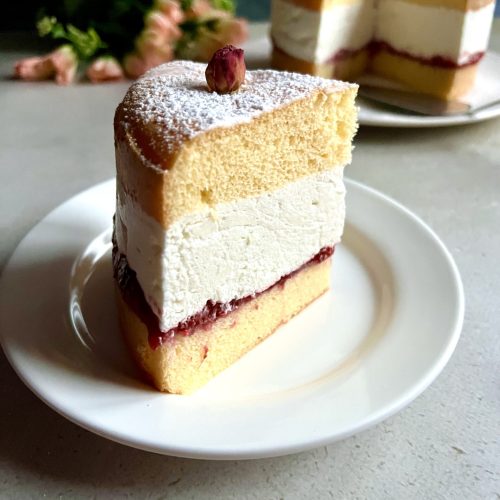 Torcik twarogowy z frużeliną truskawkową, keto, bez cukru